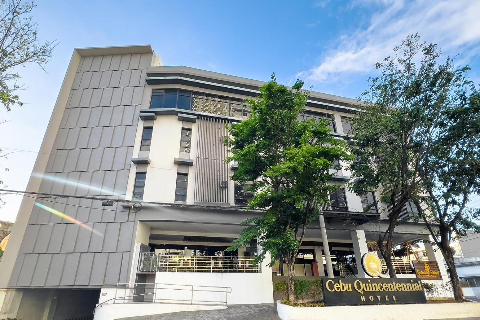 Cebu Quincentennial Hotel Exteriör bild